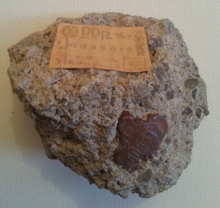 Berliner Mauer - Mauerstück - 1990